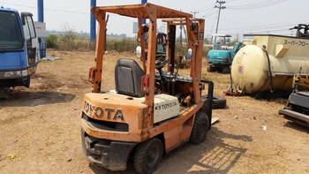 โฟล์คลิฟต์ รถยก ราคาไม่ถึงแสน ขนาด 1.5 ตัน เสาสูง 3.5 เมตร TOYOTA: 3FG15 โฟล์คลิฟต์ รถยก ราคาไม่ถึงแสน ขนาด 1.5 ตัน เสาสูง 3.5 เมตร TOYOTA: 3FG15