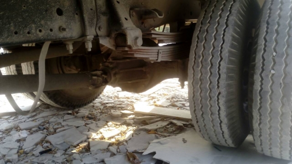 หกล้อ อีซูซุ NPR115ปี36เกียร์สั่น ช่วงล่าง F ยาว4.30ม สภาพสวยเดิมๆพร้อมใช้ เล่มทะเบียนพร้อมโอน