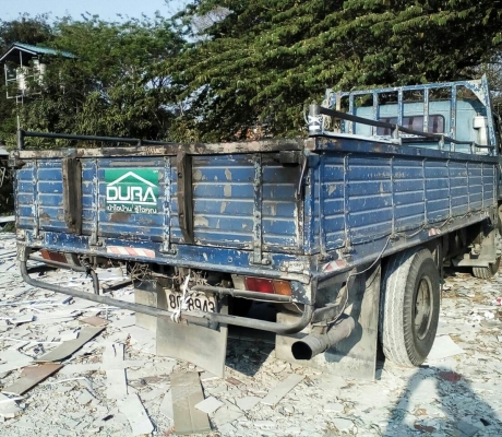 หกล้อ อีซูซุ NPR115ปี36เกียร์สั่น ช่วงล่าง F ยาว4.30ม สภาพสวยเดิมๆพร้อมใช้ เล่มทะเบียนพร้อมโอน