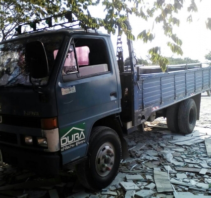 หกล้อ อีซูซุ NPR115ปี36เกียร์สั่น ช่วงล่าง F ยาว4.30ม สภาพสวยเดิมๆพร้อมใช้ เล่มทะเบียนพร้อมโอน