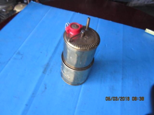 ขายกระป๋องตะเกียงแก๊สทองเหลืองตราจระเข้งานใหม่เก่าเก็บช่างปักษ์ใต้