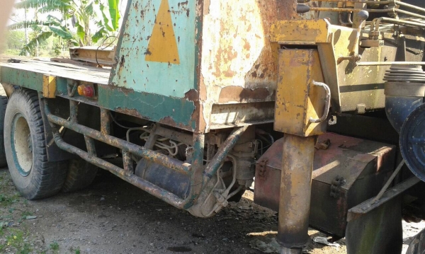 10 ล้อ 3 เพลา ติดเครน FVZ 195 HP