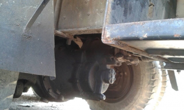 10 ล้อ 3 เพลา ติดเครน FVZ 195 HP