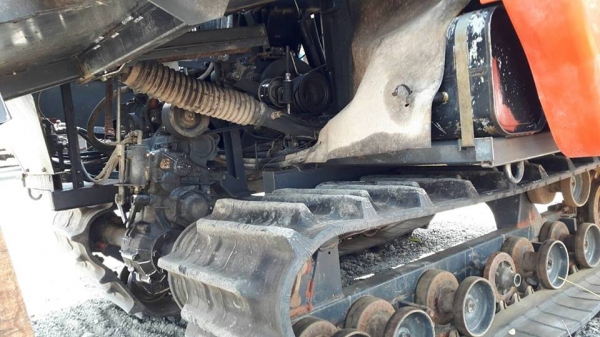 ขายรถเกี่ยวข้าวมือสอง คูโบต้า DC70 ปี56 ทำงานน้อย1,306 ชม. ช่วงล่างดี ตู้ดี สภาพเดิม เอกสารเล่มทะเบียน เครื่องแน่น พร้อมลงงาน ขายรถเกี่ยวข้าวมือสอง คูโบต้า DC70 ปี56 ทำงานน้อย1,306 ชม. ช่วงล่างดี ตู้ดี สภาพเดิม เอกสารเล่มทะเบียน เครื่องแน่น พร้อมลงงาน