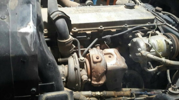 หกล้อ อีซูซุ NPR130ปี48 ดั้มสามมิต5คิว สภาพดีสวยพร้อมใช้ ราคาถูกๆ 355,000บ (ไม่มีทะเบียน) ไฟแน่นช์ล้มละรายตามเล่มทะเบียนไม่ได้ มีใบซื้อขายให้ ราคานี้ ขับส่งถึงบ้าน ครับๆ