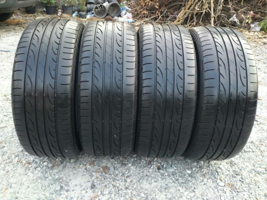 ขายยาง  DUNLOP LM704  225/50R17 ยางสัปดาห์ที่06ปี15  ดอกยางหนาสดนิ่มเท่ากันไม่แตกลายไม่ร้าวไม่มีปะสวยๆ จำนวน 1 ชุด