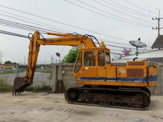 ขายราคาพิเศษรถแบคโฮ K905 ยีห้อ KOBELCO รถเก่านอก ไม่เคยผ่านการใช้งานในไทย ขายราคาพิเศษรถแบคโฮ K905 ยีห้อ KOBELCO รถเก่านอก ไม่เคยผ่านการใช้งานในไทย