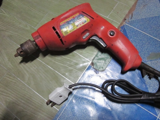 สว่านโรตารี่บอส 3 ระบบ + ลูกหมู + สว่านไฟฟ้าอีกตัวแถมจำปาไปด้วย สว่านโรตารี่บอส 3 ระบบ + ลูกหมู + สว่านไฟฟ้าอีกตัวแถมจำปาไปด้วย