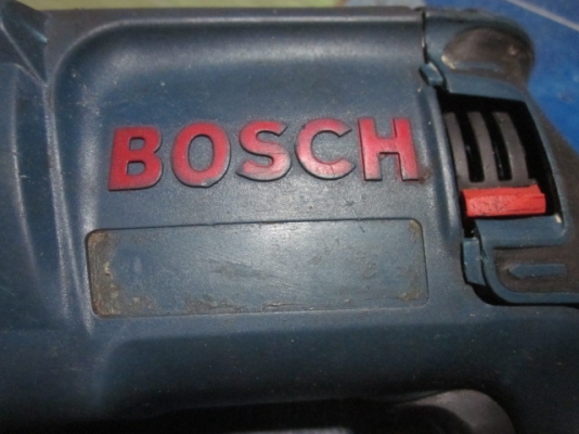 สว่านโรตารี่บอส 3 ระบบ + ลูกหมู + สว่านไฟฟ้าอีกตัวแถมจำปาไปด้วย สว่านโรตารี่บอส 3 ระบบ + ลูกหมู + สว่านไฟฟ้าอีกตัวแถมจำปาไปด้วย