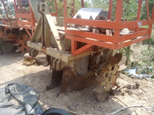 ขายหางปลูกอ้อย ร่องคู่ ร่อง 50 เชนใส่ 50-60-70-95-105 แรงขึ้นไป ขายหางปลูกอ้อย ร่องคู่ ร่อง 50 เชนใส่ 50-60-70-95-105 แรงขึ้นไป