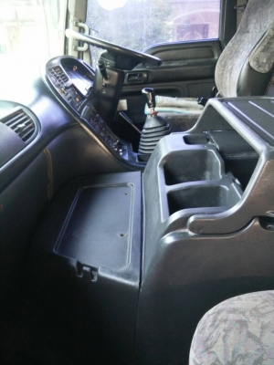 ขาย12ล้อ2เพลาเครื่อง360แรงราคา 980.000 ติดต่อ0897070053