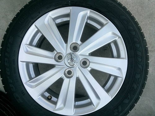 ขายล้อTOYOTA New VIOS ยางปี 14  4 ล้อ