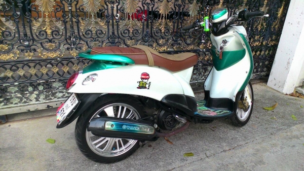 ฟีโน่ ปี 52 ทะเบียนไม่ขาด