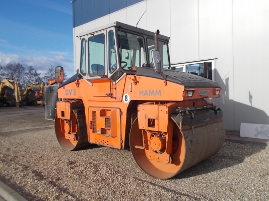 SK135SRLC # YH01-01131บูม12เมตร ต้องสั่งนำเข้า