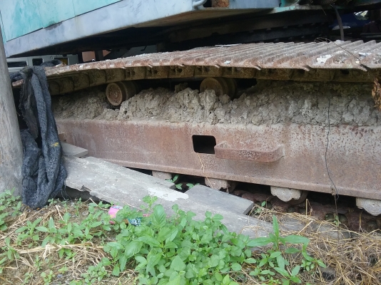 ขาย 295,000 แบคโฮ HITACHI  UH 083 เครื่องดีปั้มดีช่วงเต็มเก่าจอด 090-772-3710 090-772-3708
