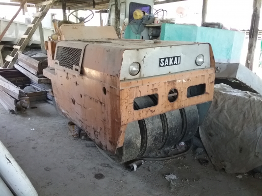 ขาย 125,000รถบด SAKAI  TS-30 สภาพเก่ารถสวยพร้อมใช้ 090-772-3710 090-772-3708