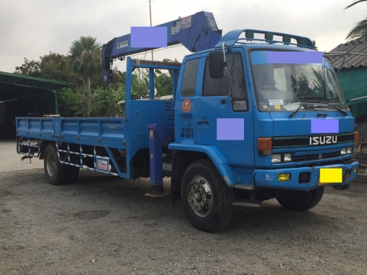 ขายรถบรรทุกหกล้อติดเครน 5 ตัน 5 ท่อน สภาพพร้อมใช้