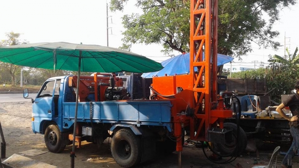 รับต่อประกอบรถเจาะบ่อบาดาลระบบไฮดรอลิก เล็กใหญ่ได้หมด