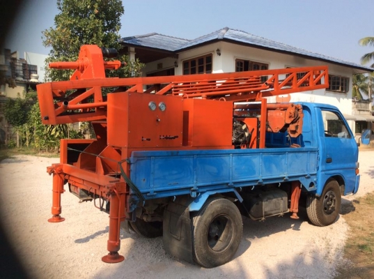 รับต่อประกอบรถเจาะบ่อบาดาลระบบไฮดรอลิก เล็กใหญ่ได้หมด