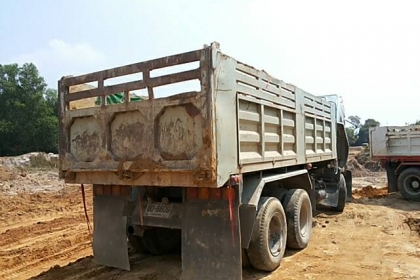 ขายรถบรรทุกสิบล้อดัมพ์ ISUZU FVZ32MZP หัวฟ้า เครื่อง 195 แรง 2 เพลา รถสวยพร้อมใช้งาน ขายรถบรรทุกสิบล้อดัมพ์ ISUZU FVZ32MZP หัวฟ้า เครื่อง 195 แรง 2 เพลา รถสวยพร้อมใช้งาน