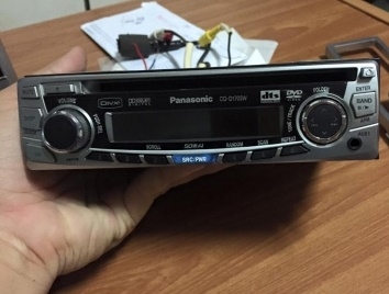 panasonic cq-d1703w