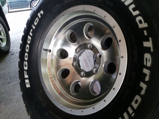 ล้อ lenso 16x9 พร้อมยาง mud bf goodrich 315/75/16