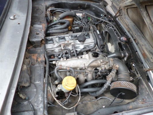 mazda familia เครื่องหัวฉีด เกียร์ออโต้ ติดแก๊ส