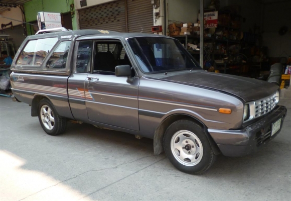 mazda familia เครื่องหัวฉีด เกียร์ออโต้ ติดแก๊ส