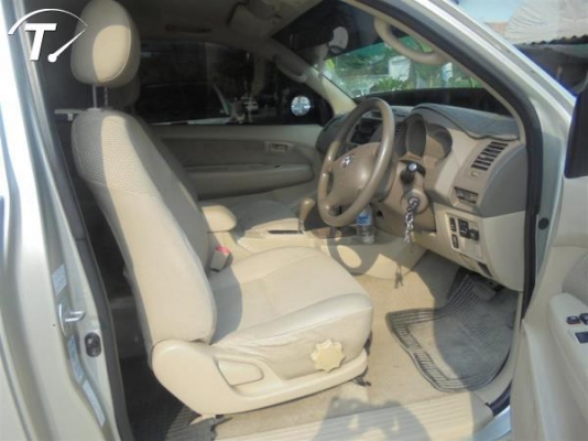 TOYOTA HILUX VIGO, 2.7 G X-TRA CAB POWER 4WD โฉม X-TRA CAB สีบรอนซ์เงิน เกียร์ออโต้ ติดแก๊ส LPG