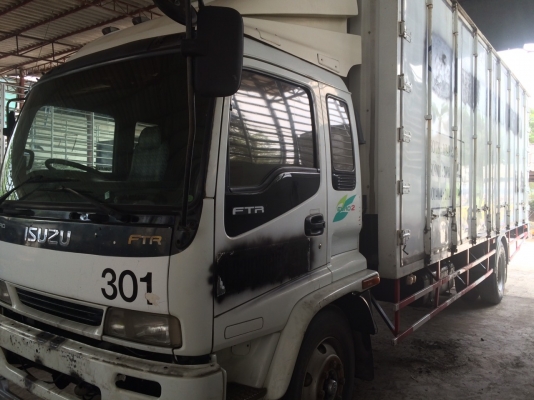 *ขาย ISUZU DECA 200แรง ตู้10บาน ปี46 สวยมาก