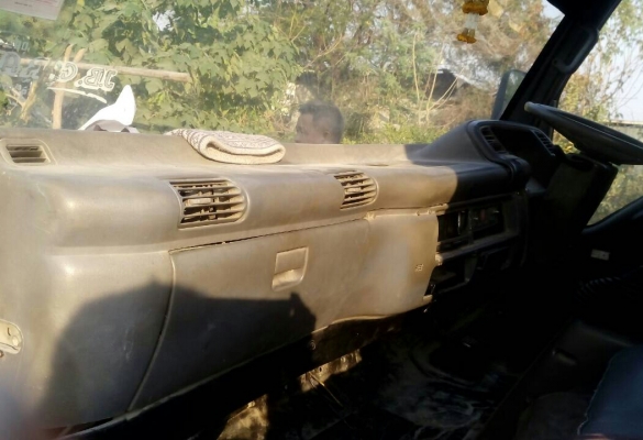 หกล้อ อีซูซุ NPR120ปี40ช่วงยาว4.30ม ช่วงล่างใหญ่ท้าย F สภาพดีพร้อมวิ่งงาน เล่มทะเบียนพร้อมโอน