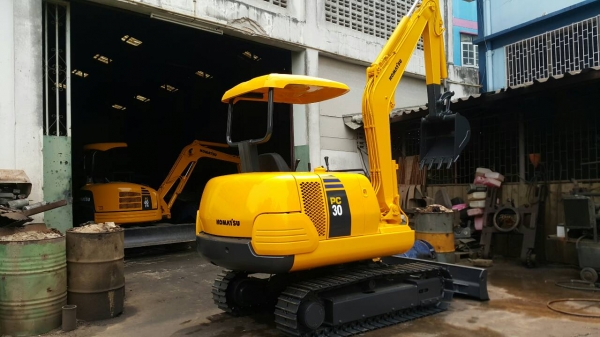 ขาย รถขุด KOMATSU รุ่น PC30-7- มือสองญี่ปุ่น แทรกเหล็ก สลักแน่น ทั้งคัน เพิ่งเข้ามาใหม่ สวยมาก พร้อมใช้งาน มือถือ/LINE ID : 0818753444 ขาย รถขุด KOMATSU รุ่น PC30-7- มือสองญี่ปุ่น แทรกเหล็ก สลักแน่น ทั้งคัน เพิ่งเข้ามาใหม่ สวยมาก พร้อมใช้งาน มือถือ/LINE ID : 0818753444