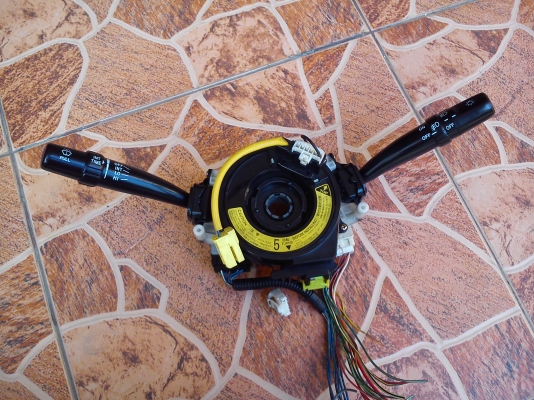 ยกเลี้ยว TOYOTA COROLLA AE111