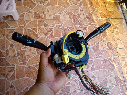 ยกเลี้ยว TOYOTA COROLLA AE111