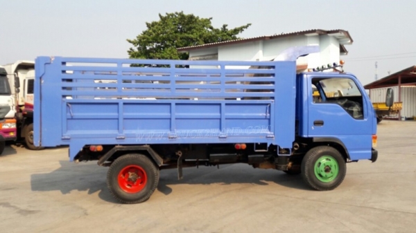 รถบรรทุก 6 ล้อดัมพ์ ยี่ห้อ MAZDA  รุ่น EX43   100 แรงม้า กระบะยาว 3.90 เมตร