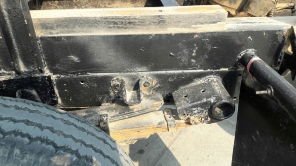 รถบรรทุก 6 ล้อดัมพ์ ยี่ห้อ MAZDA  รุ่น EX43   100 แรงม้า กระบะยาว 3.90 เมตร