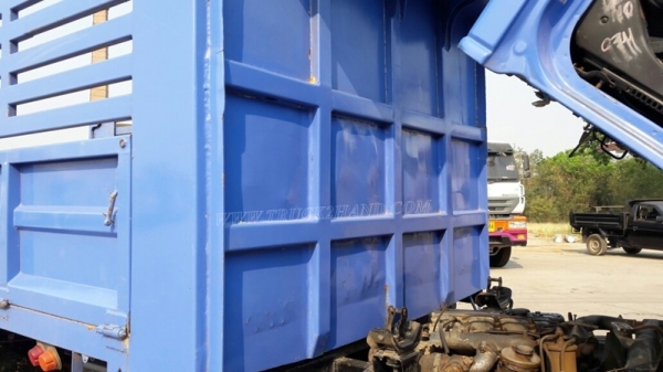 รถบรรทุก 6 ล้อดัมพ์ ยี่ห้อ MAZDA  รุ่น EX43   100 แรงม้า กระบะยาว 3.90 เมตร