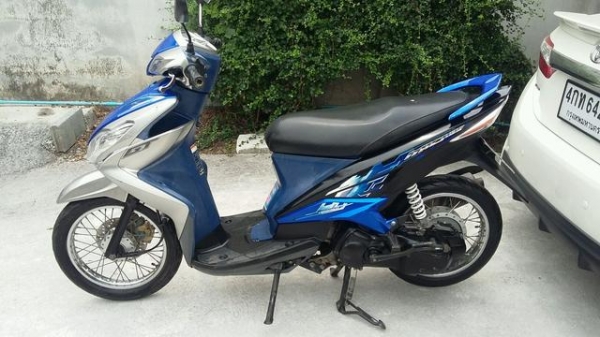 ขาย Yamaha mio 125 เครืองเดิม ระบบไฟใช้งานได้ทกจุด ชุดสีเดิมไม่มีแตก  ภาษีไม่ขาดต่อ มีเล่ม เอกสารพร้อมชุดโอนครบ อยุ่ที่ดอนเมือง กรุงเทพ ราคา 16000 เบอ 0891123302 line progress7109 สวยๆงามๆมาดูรถนัดก่อนนะครับต่อรองกันได้ครับคุยง่ายๆ