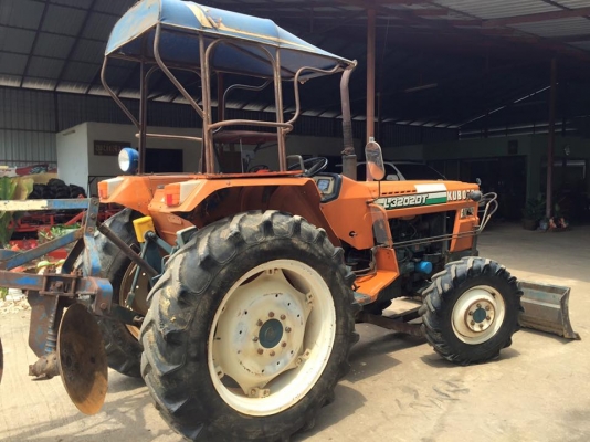 ขายรถไถKubota L3202DT (4WD) พร้อมใบมีดหน้าและผานบุกเบิก รถพร้อมใช้งาน ขายรถไถKubota L3202DT (4WD) พร้อมใบมีดหน้าและผานบุกเบิก รถพร้อมใช้งาน