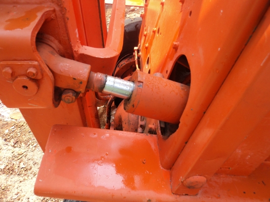 ขายรวมรถฟอร์คลิฟต์และรถดั้มเล็ก