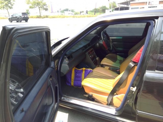 เบนซ์230E124 เครื่อง1Jเกียออโต Lpgน้ำมัน89000