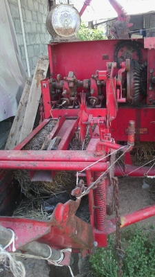 ขายเครื่องอัดฟาง welger ถูกๆๆ