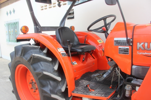 คูโบต้า L4708 4 WD เกรด A พร้อมใบมีดตราช้าง  แน่นๆสีเดิมๆจากโรงงาน ..เอกสารเล่มทะเบียนครบ