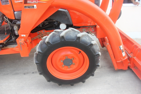 คูโบต้า L4708 4 WD เกรด A พร้อมใบมีดตราช้าง  แน่นๆสีเดิมๆจากโรงงาน ..เอกสารเล่มทะเบียนครบ