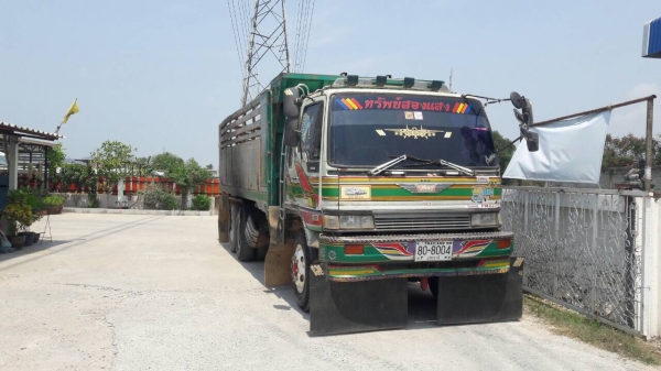 ขายบรรทุก ฮีโน่240แรง สิบล้อดั้มเดิมๆ ขายบรรทุก ฮีโน่240แรง สิบล้อดั้มเดิมๆ