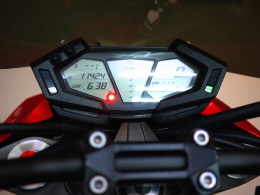 ขาย Kawazaki Z800 ปี 2013 พร้อมทะเบียนแท้ สภาพนางฟ้า ไม่ล้ม ไม่ชน ไม่แปะ