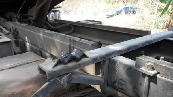 ขายรถบรรทุกพ่วงดัมพ์ ISUZU เครื่อง 320 แรง ปี 49 แม่ลูกดัมพ์สามมิตร ลูก 3 เพลาแท้