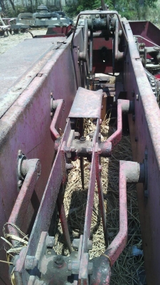 ขายเครื่องอัดฟาง jones beler