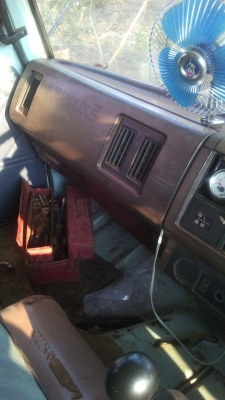 ขายรถ6ล้อ ร็อกกี้165แรง เครื่องดี แคชซีสวยFSR ยาว5.20เมตร รถสวยพร้อมใช้งาน เอกสารพร้อมโอน สนใจโทร 090-8588220คุณนะ 093-3258446คุณบิว หรือเข้าดูสินค้าอื่นๆได้ที่ www.truck.in.th/498 หรือเพจFacebook ณรงค์ ซื้อขายรถมือสอง (เว็บไซต์ส่วนตัว) หรือFacebook คุณนะ