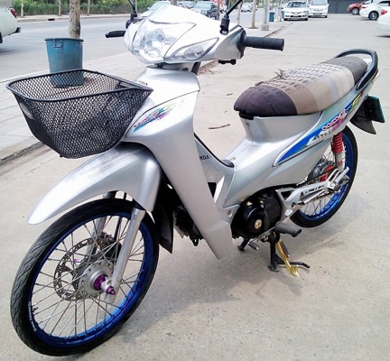 ขายได้ขาย Honda Wave100 U-box ปี49 แต่งสวย ขายได้ขาย Honda Wave100 U-box ปี49 แต่งสวย